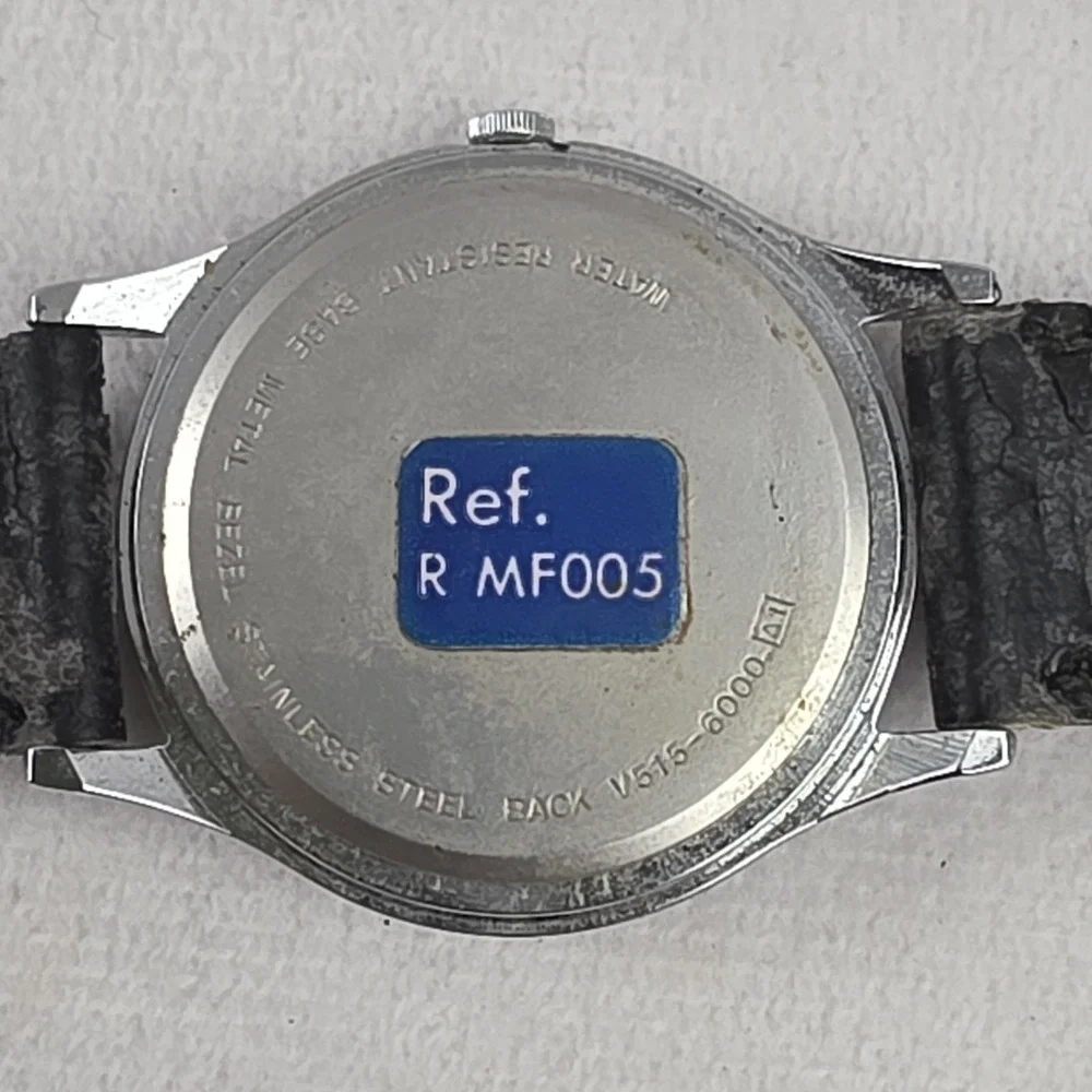 Set Of 2 Vintage Mickey Mouse 25yrs &‎ Hands Watches Damaged Straps